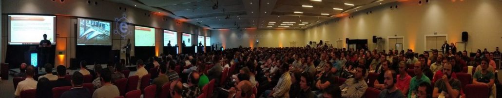 Público lotando a arena da Embarcadero Conference 2019